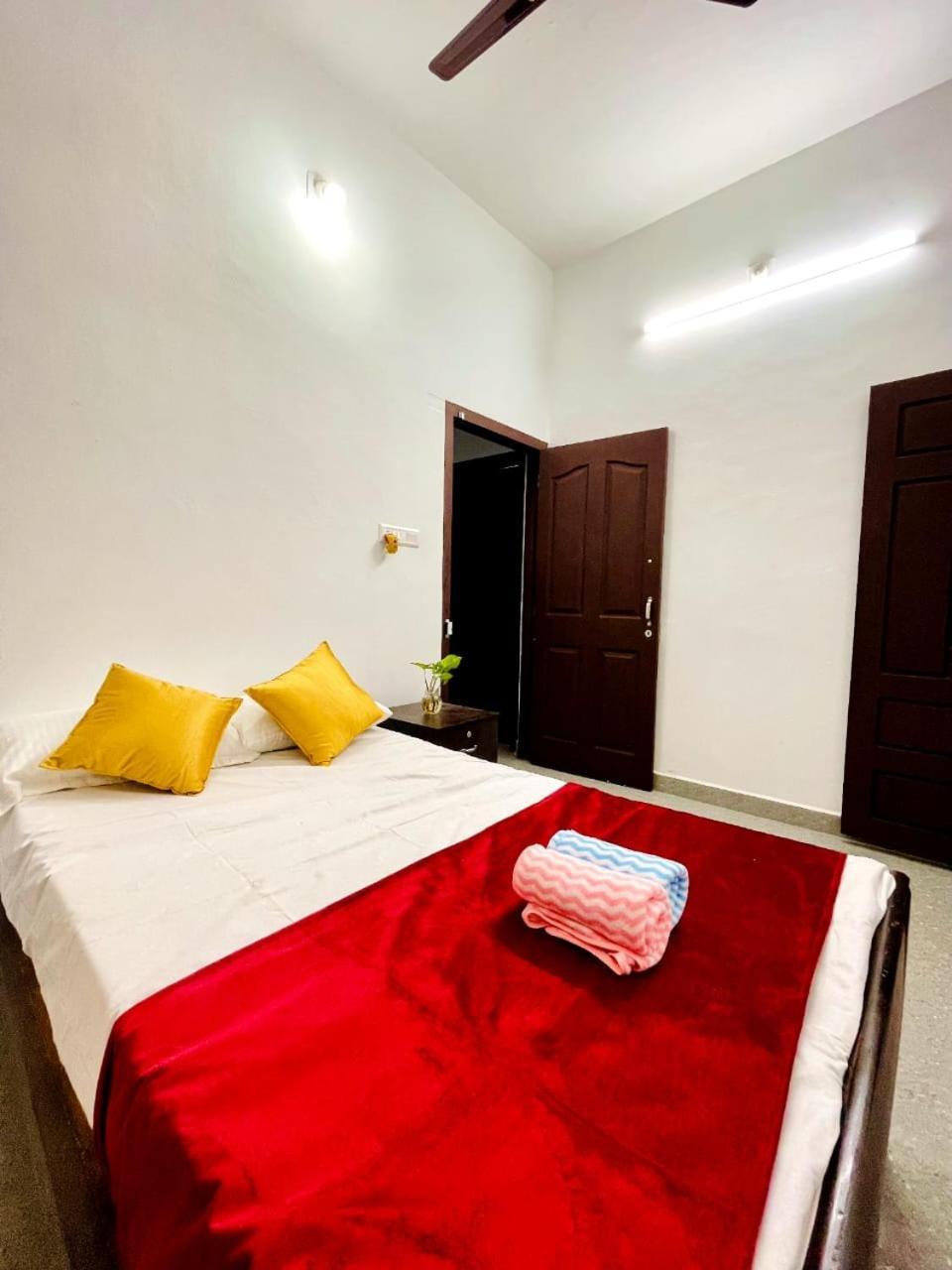 Evaa Homes Homestay